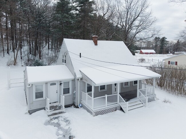 1025 Mechanic St in Leominster, MA - Building Photo - Building Photo