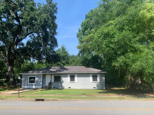 property at 2928 Reynolds St