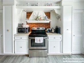 75 Magoun Ave in Medford, MA - Foto de edificio - Building Photo