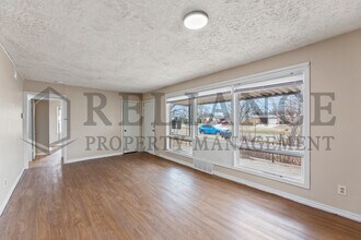 2908 S Glenn Ave in Wichita, KS - Building Photo - Building Photo