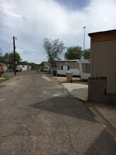 Black Canyon Trailer Ranch in Phoenix, AZ - Building Photo - Building Photo