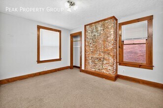 225 Atkinson St in Cincinnati, OH - Building Photo - Building Photo