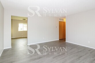 2047 Keen Ave in Toledo, OH - Building Photo - Building Photo