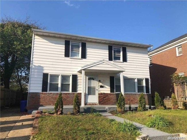 property at 311 W Penn St