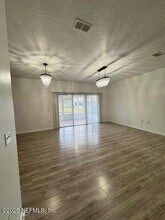 9480 Grand Falls Dr in Jacksonville, FL - Building Photo - Building Photo