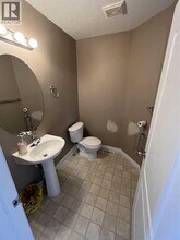 31 Pinnacle Blvd in Grande Prairie, AB - Building Photo - Building Photo