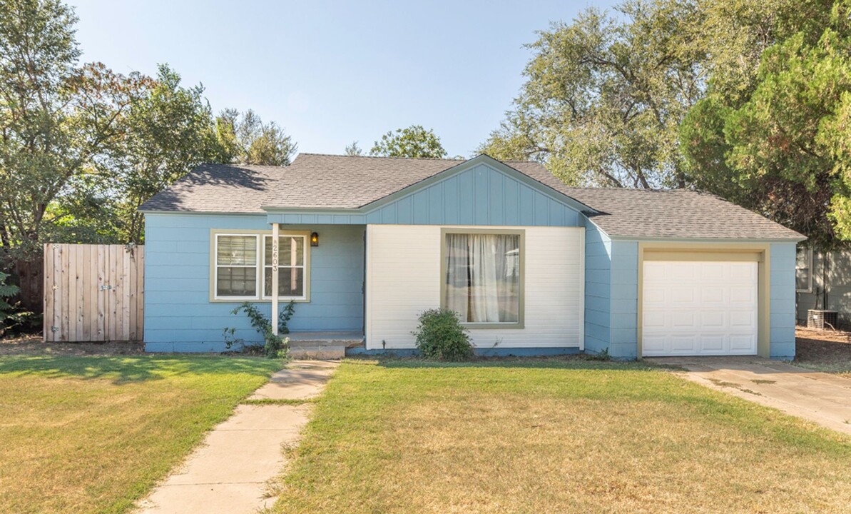 2603 37th St in Lubbock, TX - Building Photo