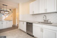 527 E 27th St photo'