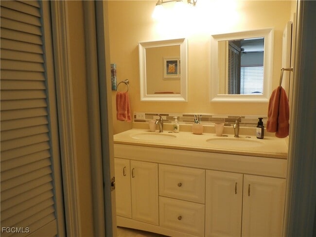 property at 11140 Caravel Cir