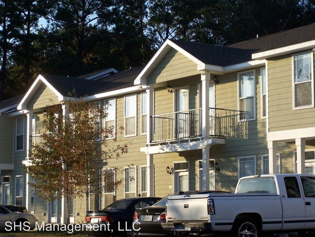 1417 Pullen Rd in Tallahassee, FL - Building Photo - Building Photo