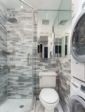 15 W 103rd St, Unit 4C in New York, NY - Building Photo - Building Photo