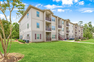 Reagan Crossing in Covington, LA - Foto de edificio - Building Photo