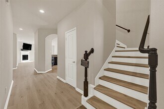 11011 Gallant Flag Dr in Tomball, TX - Building Photo - Building Photo