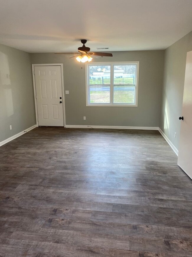 37 Bearden Rd in Grant, AL - Building Photo - Building Photo