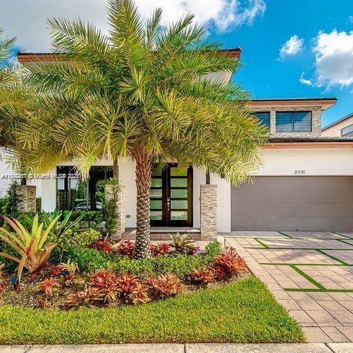 8981 NW 154th Terrace