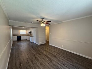 3360 Caribbean Dr in Mesquite, TX - Building Photo - Building Photo