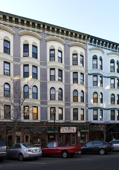 1210 Washington St in Hoboken, NJ - Building Photo
