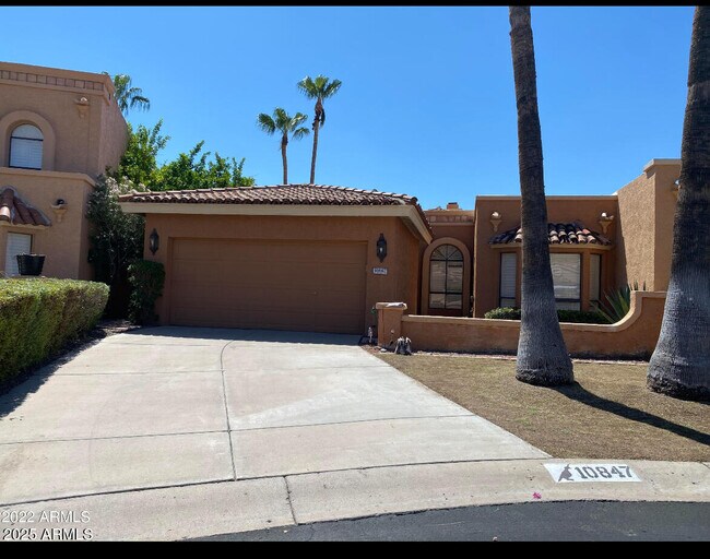 property at 10847 N 10th Pl