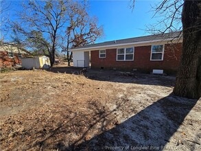 1401 Morrison Ave in Spring Lake, NC - Foto de edificio - Building Photo