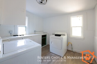 912-918 8 St S in Lethbridge, AB - Building Photo - Building Photo
