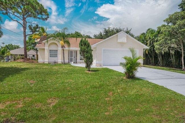 property at 2871 SE Hutchings Ave