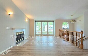 1805 131st Dr NE in Lake Stevens, WA - Building Photo - Building Photo