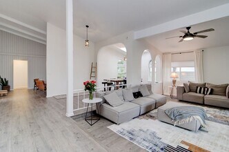32321 Azores Rd in Dana Point, CA - Building Photo - Building Photo