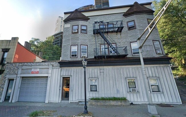 property at 1919 Willow Ave