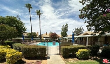 5515 Trevino Way in Banning, CA - Foto de edificio - Building Photo