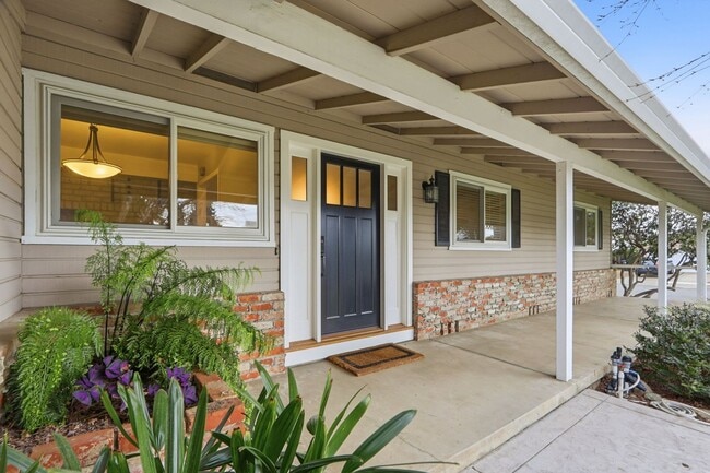 1131 Plum Ave in Sunnyvale, CA - Building Photo - Building Photo