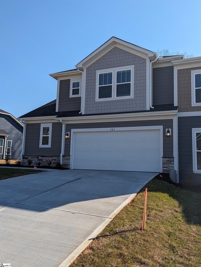 303 Grange Vly Ln in Central, SC - Building Photo - Building Photo