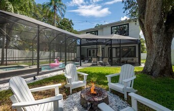 3405 W Hawthorne Rd in Tampa, FL - Foto de edificio - Building Photo