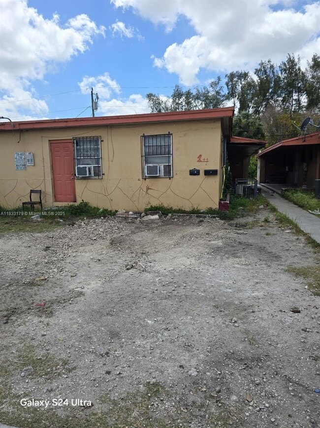 property at 1414 NW 2nd Ave