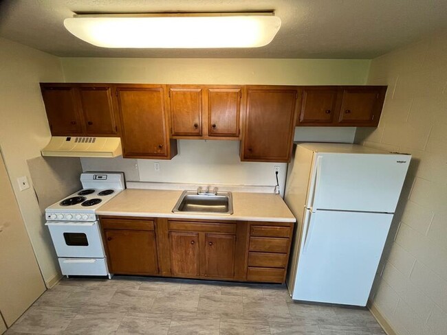 2100 St Johns Pl in Louisville, KY - Building Photo - Building Photo