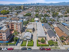 1125-1129 W 52nd St in Los Angeles, CA - Building Photo - Building Photo