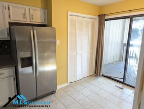 4100-4105 Five Oaks Dr in Durham, NC - Building Photo - Building Photo