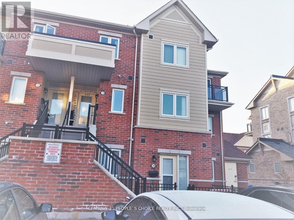 250-250 Sunny Meadow Blvd in Brampton, ON - Building Photo