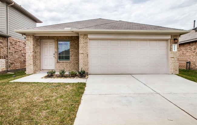 property at 13944 Great Pnes Ct
