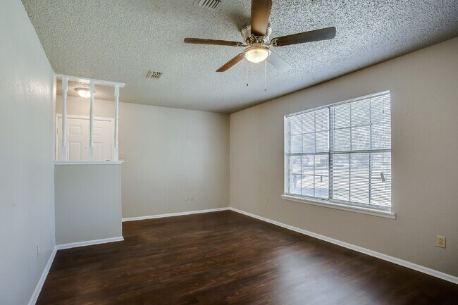 6513 25th St in Lubbock, TX - Building Photo - Building Photo