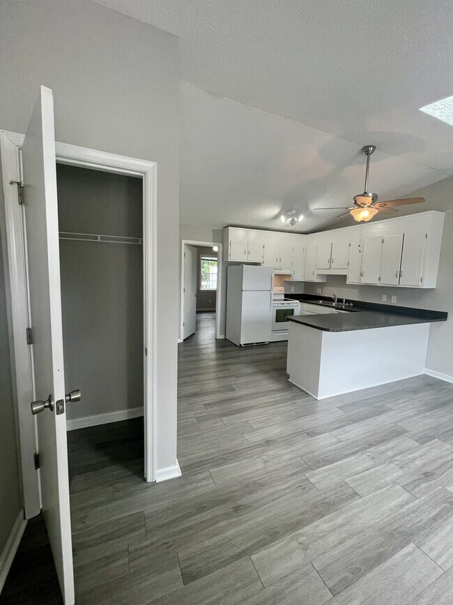 1113 Homestead Garden Ct in Lynchburg, VA - Building Photo - Building Photo
