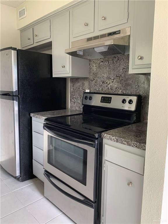 8 Jason Ave in Edinburg, TX - Building Photo - Building Photo