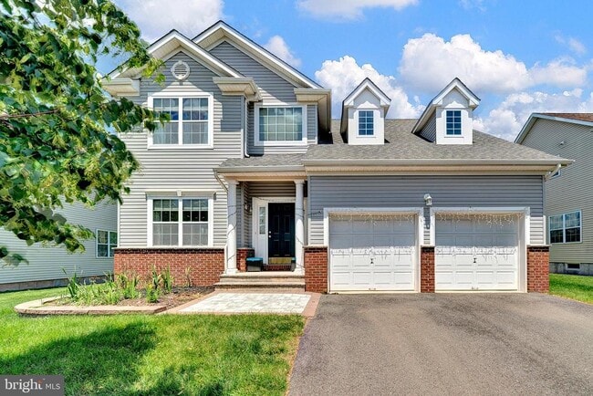 property at 3 Schenck Ln