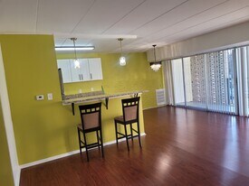 1806 Metzerott Rd in Adelphi, MD - Building Photo