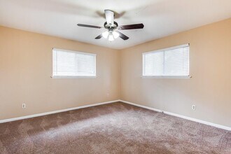 2802 St Edwards Cir in Austin, TX - Building Photo - Building Photo
