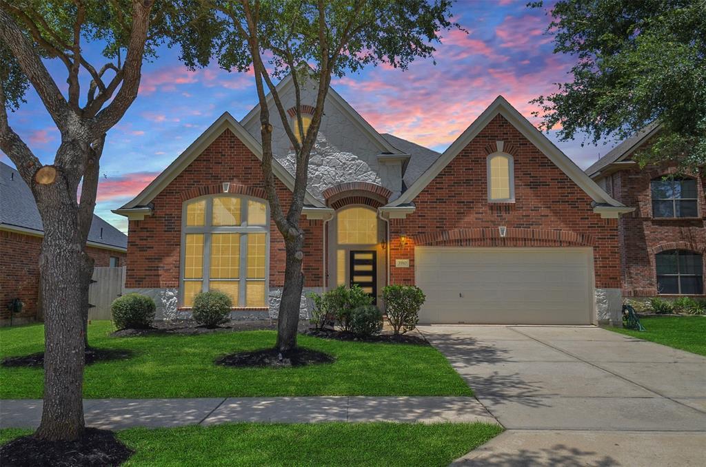 3910 Jade Cove Ln in Sugar Land, TX - Building Photo