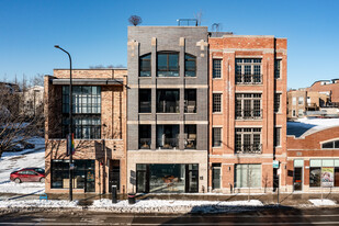 3526 N Halsted St Apartments