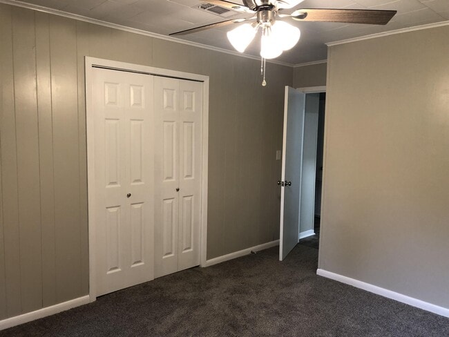 246 Tommy Ballard Rd in Oakdale, LA - Building Photo - Building Photo