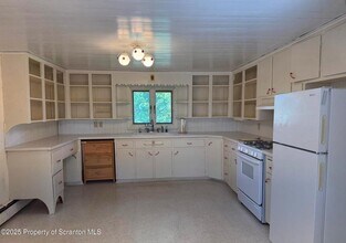 394 Dennis Rd in Honesdale, PA - Building Photo - Building Photo