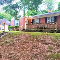 401 Waccamaw Ave in Columbia, SC - Building Photo