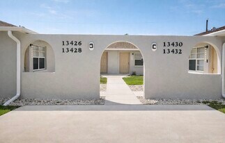 13432 Pine Needle Ln in Ft. Myers, FL - Building Photo